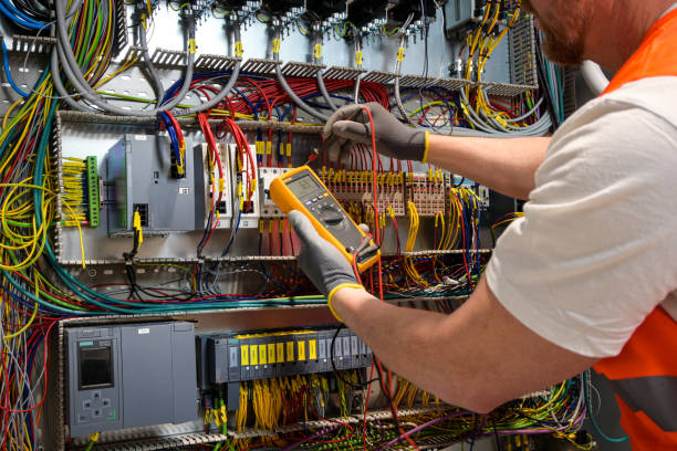 Best Licensed Electrician  in Pacific, WA